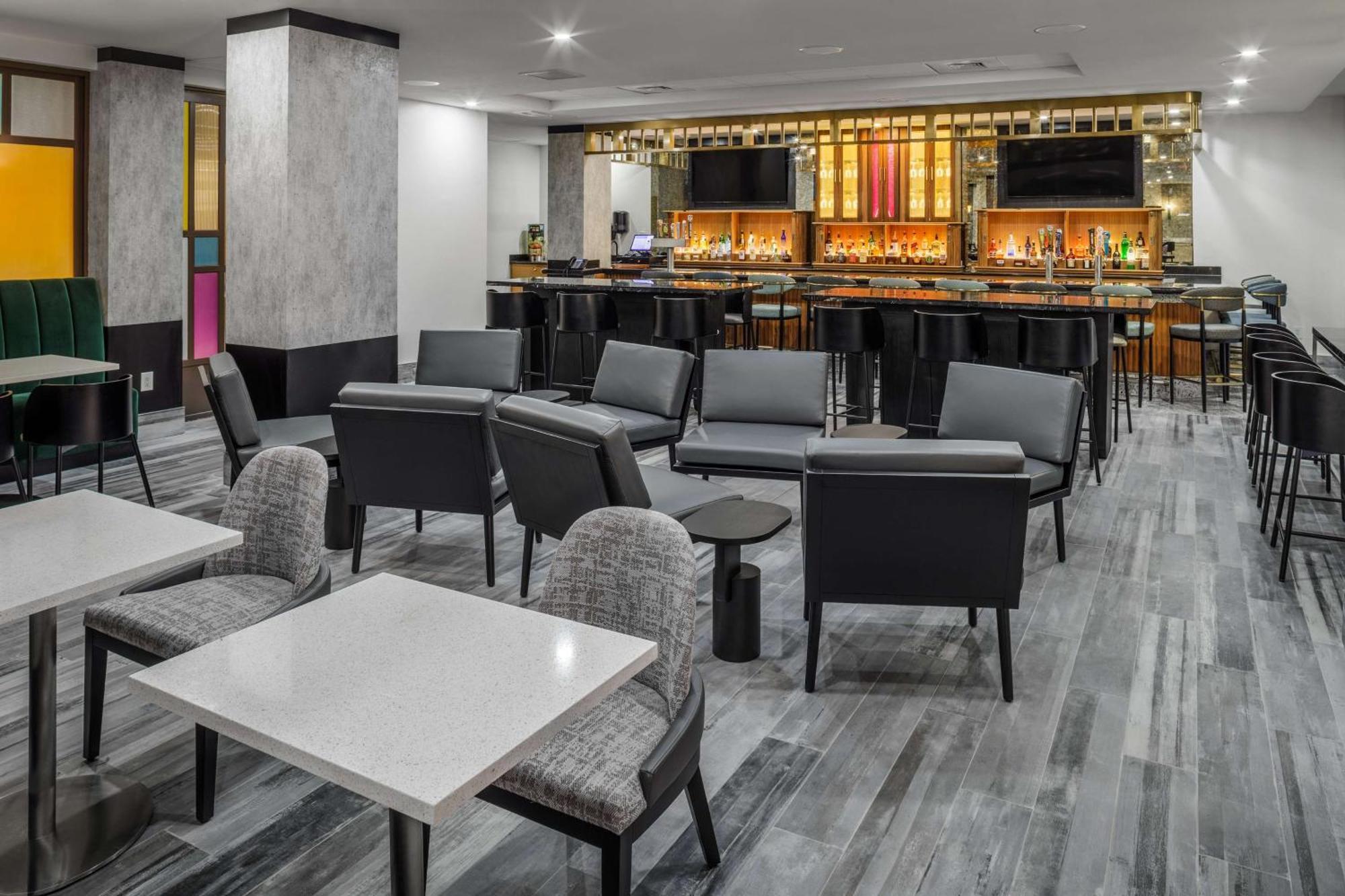 Doubletree By Hilton Sarasota Bradenton Airport Hotel Buitenkant foto