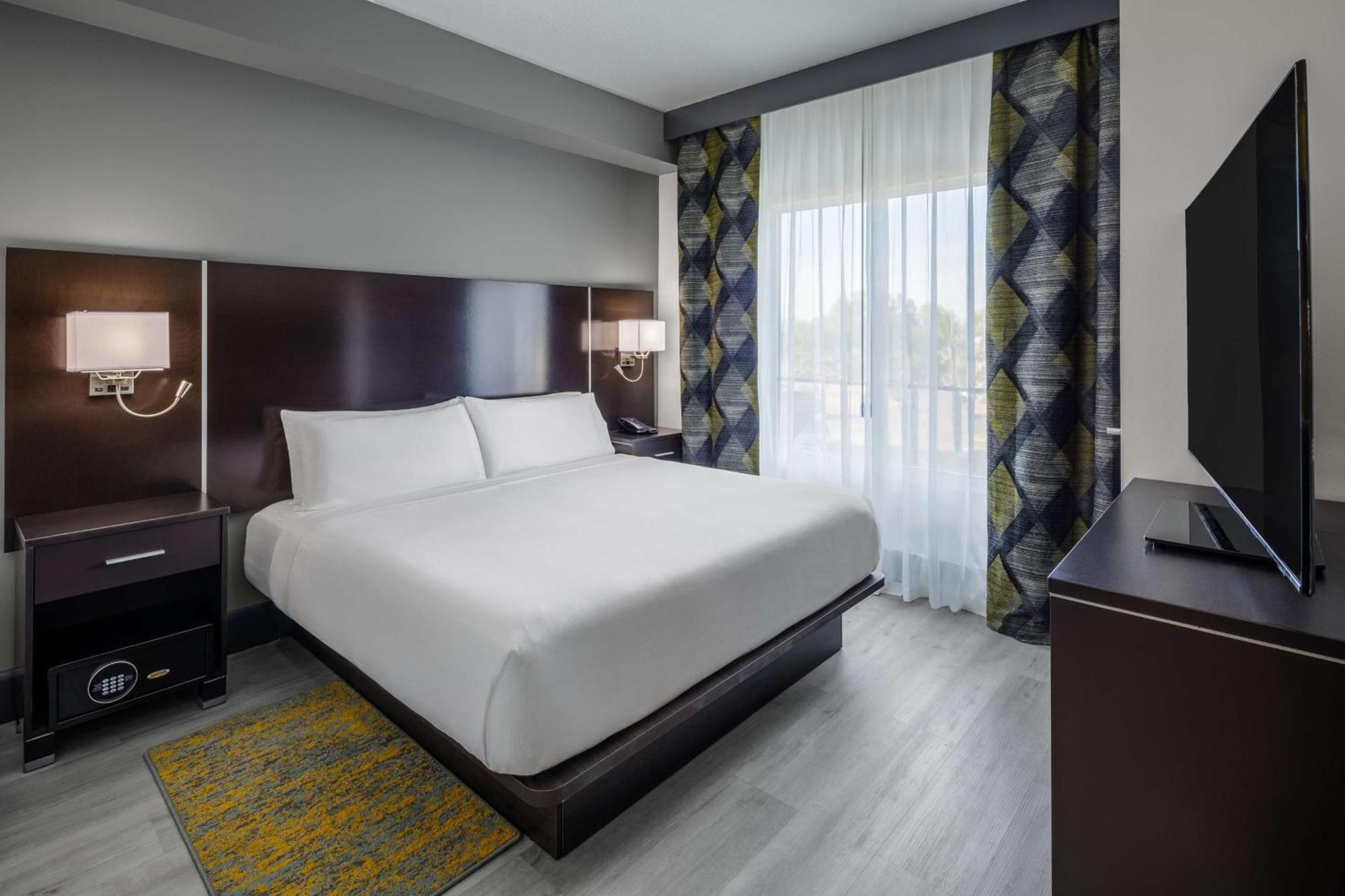 Doubletree By Hilton Sarasota Bradenton Airport Hotel Buitenkant foto