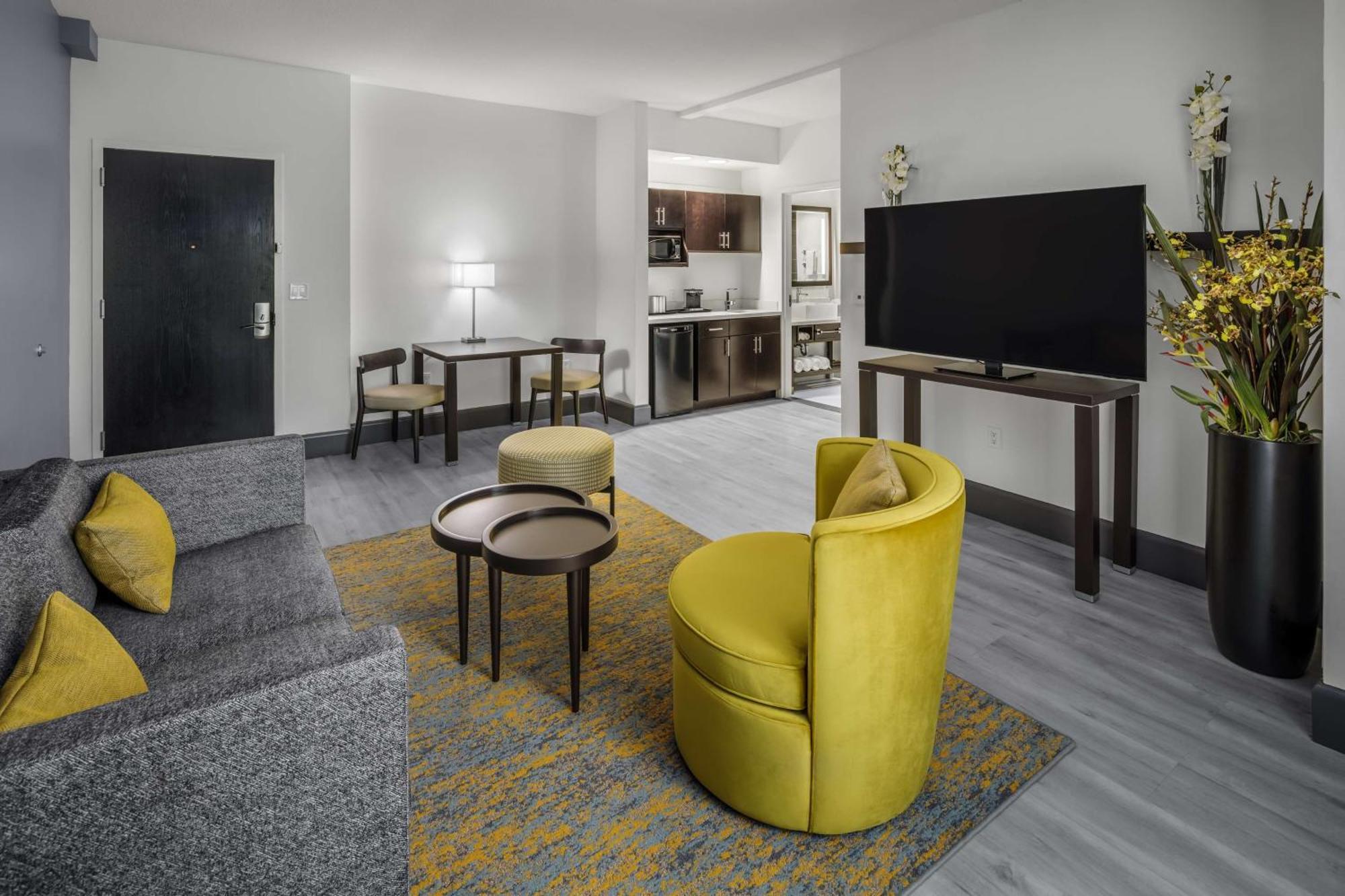 Doubletree By Hilton Sarasota Bradenton Airport Hotel Buitenkant foto