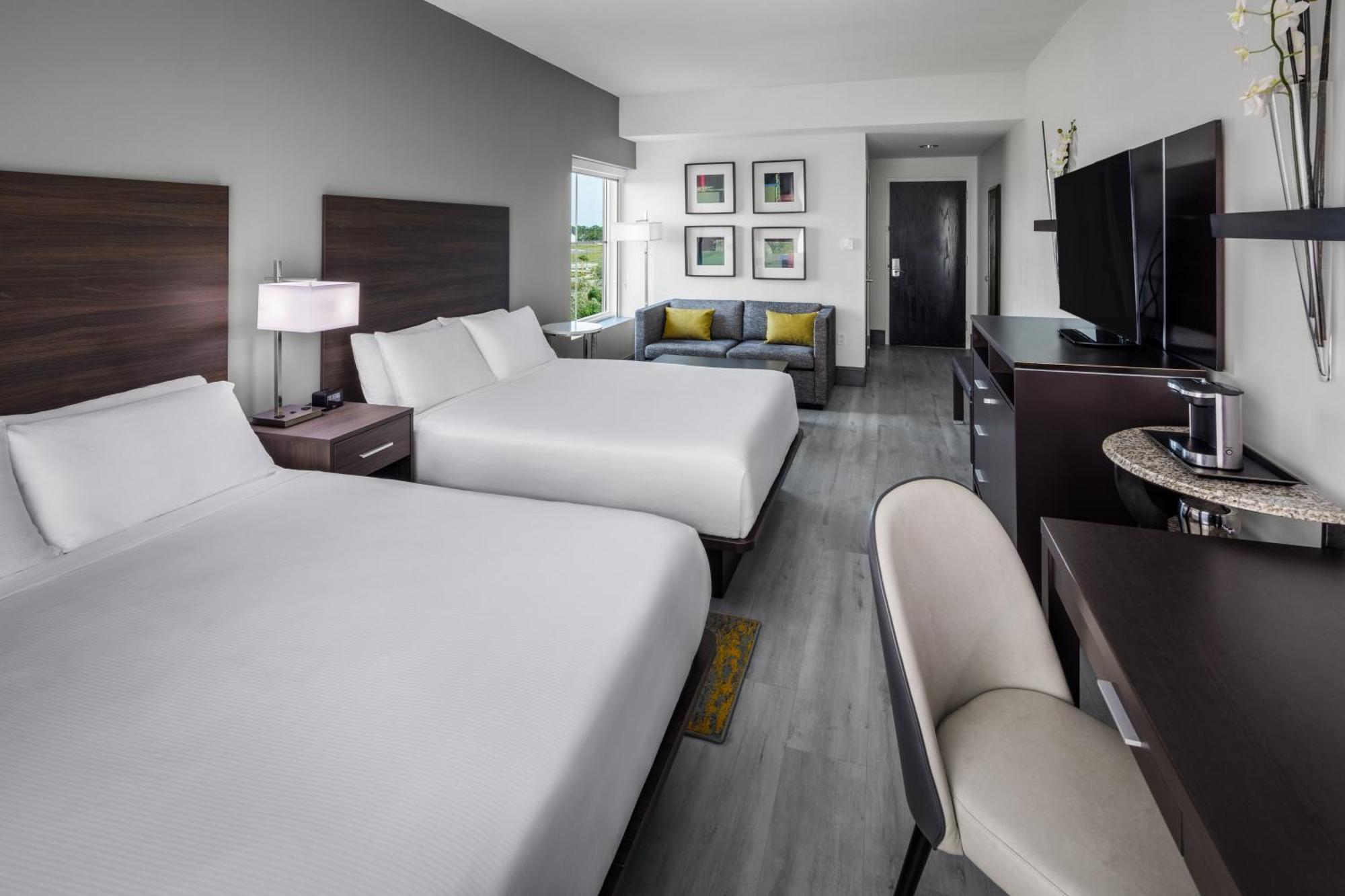 Doubletree By Hilton Sarasota Bradenton Airport Hotel Buitenkant foto